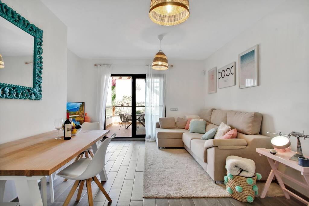 2 Terraces Apartment W/ Astonishing Views. 科斯塔德安提瓜 外观 照片